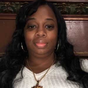 Meet your Posher, Vernita